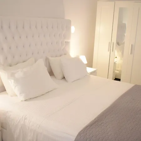 Ariana Eco Adults Only Hotel Fira (Santorini)