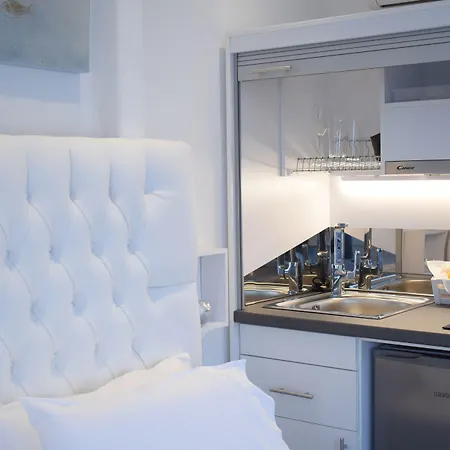 Ariana Eco Adults Only Fira (Santorini)