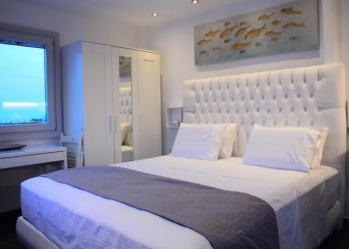 Ariana Eco Adults Only