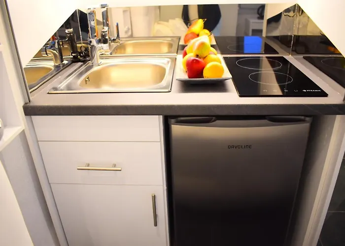 Ariana Eco Adults Only Fíra