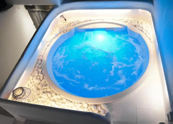 Ariana Eco Adults Only * Fíra