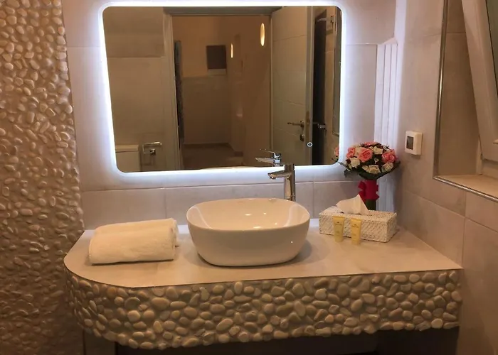 Ariana Eco Adults Only Hotel Firá